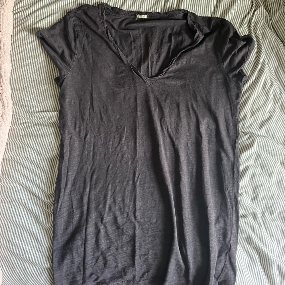 J crew v neck tshirt
